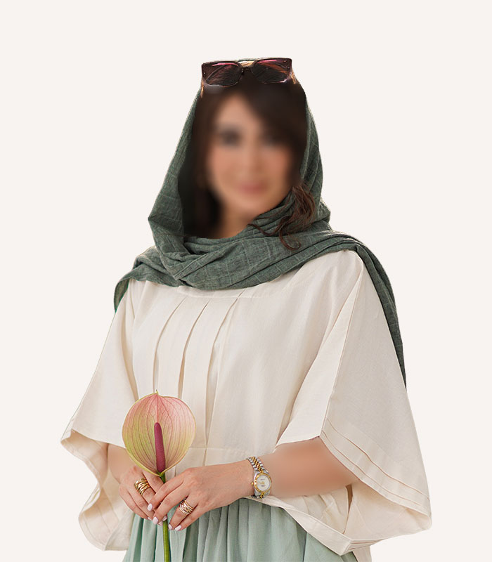 womens-blouse-y25s1m2_cream_image-01-w7h8-blur-bg شومیز زنانه مدل مربعی کژوال اسپرت | پروشات - Image 1